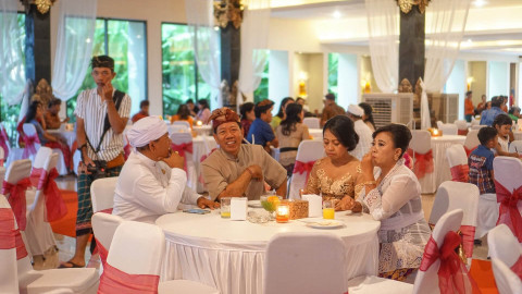 Ballroom venue wedding dibali